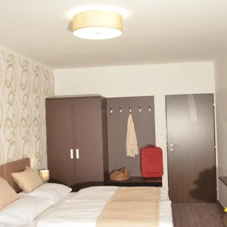 Atlas Hotel Benesov (Central Bohemian)