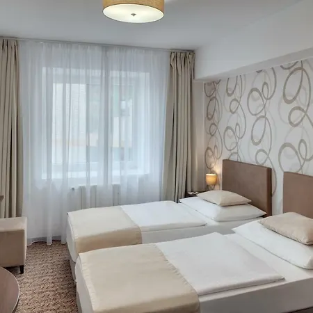 Hotel Atlas Benesov (Central Bohemian)